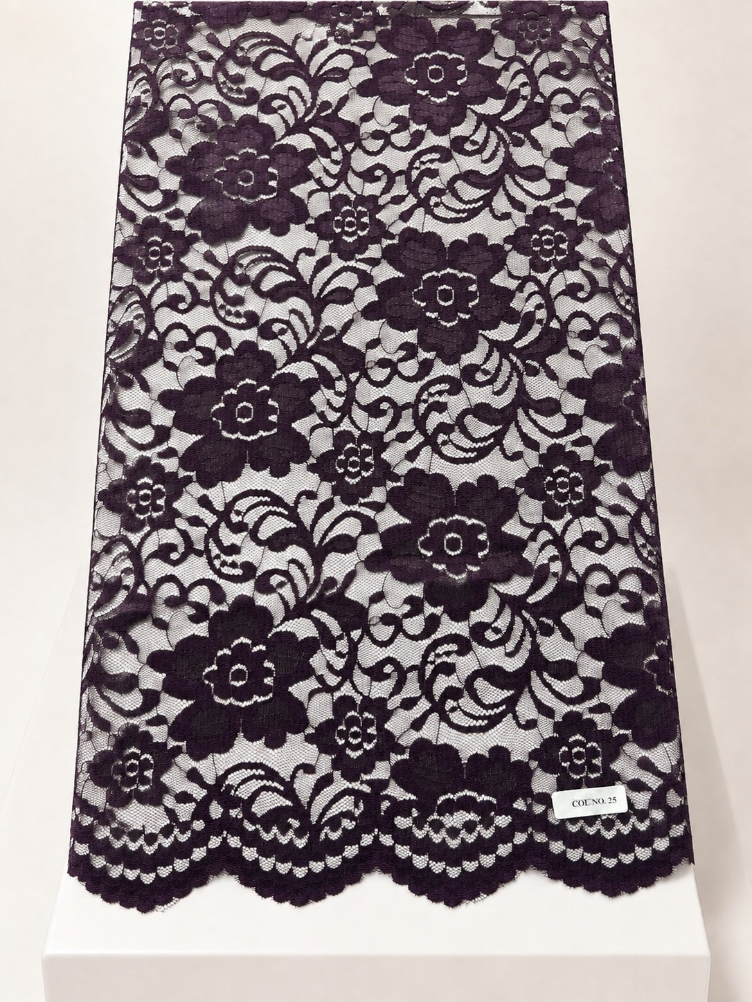 Indonesian 25077 Bright non-stretch floral lace, colour 25